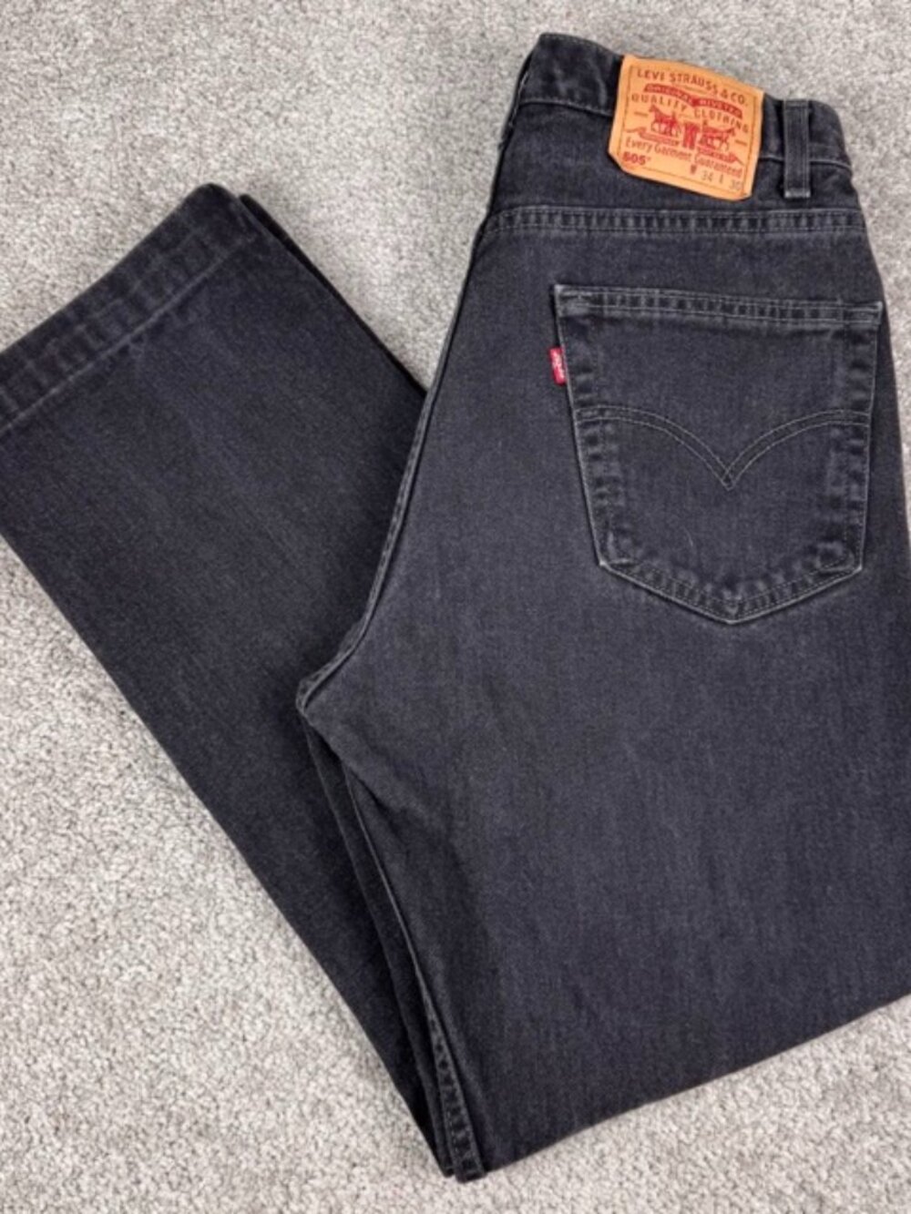 Levis 505 Straight Leg Jeans Men's 32x29 Black Vintage 2002 Made in Canada Denim